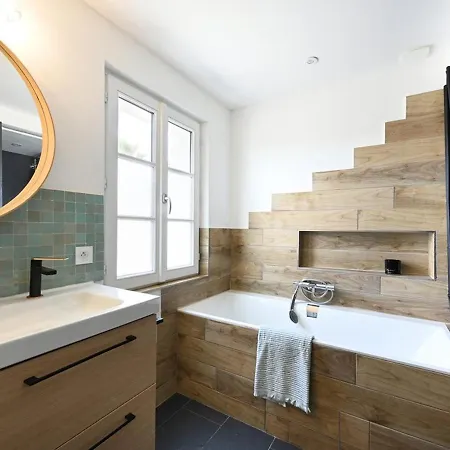 Holiday home Maison La Couarde-sur-mer, 6 Pieces, 10 Personnes - Fr-1-434-102 La Couarde-sur-Mer