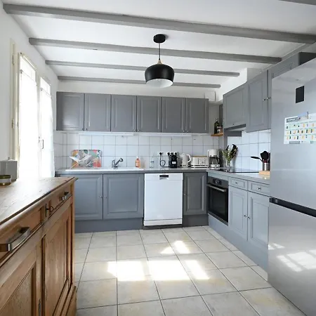 Maison La Couarde-sur-mer, 6 Pieces, 10 Personnes - Fr-1-434-102 La Couarde-sur-Mer