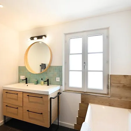 Maison La Couarde-sur-mer, 6 Pieces, 10 Personnes - Fr-1-434-102 Holiday home La Couarde-sur-Mer