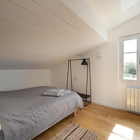Maison La Couarde-sur-mer, 6 Pieces, 10 Personnes - Fr-1-434-102